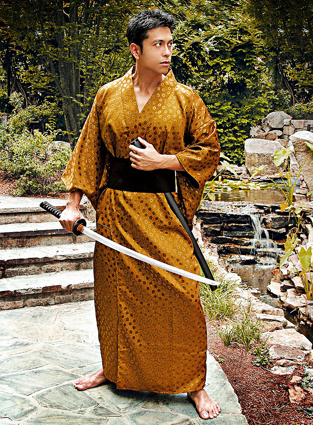 foto Golden Kimono